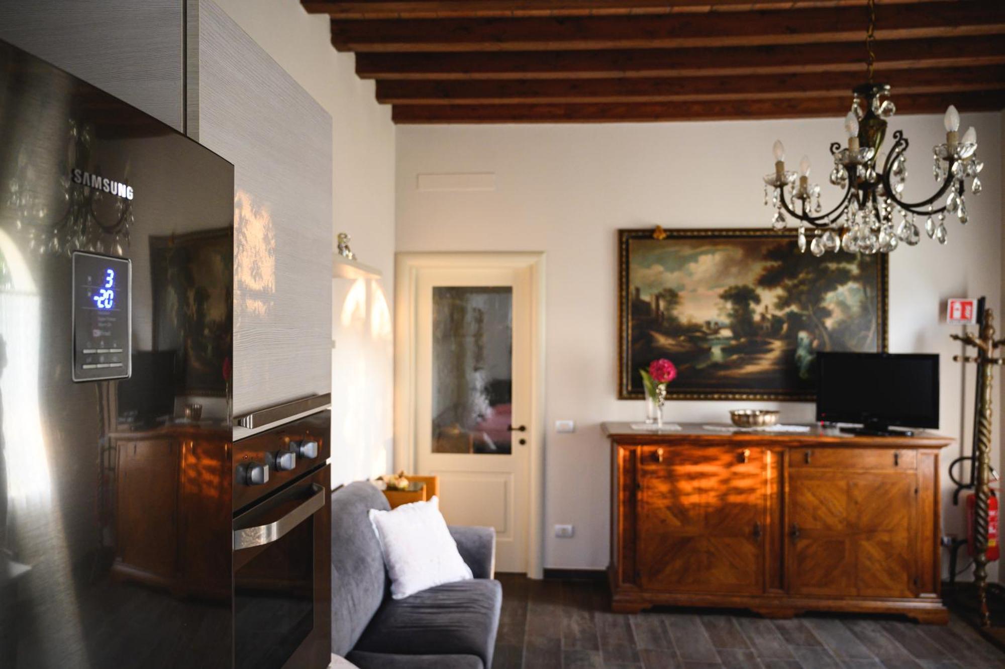 Casa Luisa Διαμέρισμα Lesignana Εξωτερικό φωτογραφία